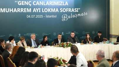 Bakan Yusuf Tekin, "Muharrem Ayı Lokma Sofrası"nda Gençlerle Buluştu