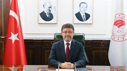 Bakan Yumaklı: MUĞLA MİLAS ve  MANİSA SARUHANLI'daki Orman Yangınları Kontrol Altına Alındı
