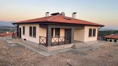 Osmaniye’de villa tipi köy evleri depremzedelerin yüzünü güldürdü