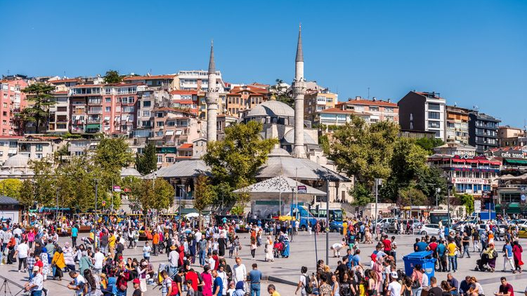 İBB’DEN AŞIRI SICAKLARA KARŞI SAĞLIK UYARISI