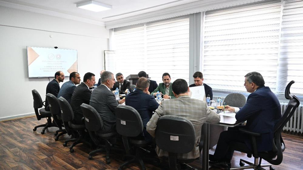 Sokak hayvanları sorunları masaya yatırıldı