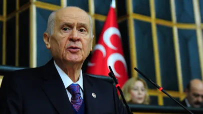 MHP Lideri Bahçeli: "Bölücü terör örgütü PKK’nın silahları yakmasıyla yeni bir evreye geçilmiştir"