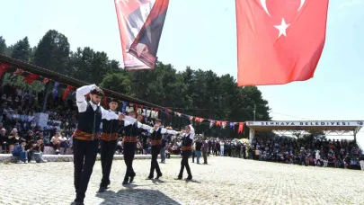 18’nci Kültür, Sanat ve Bal Festivali gurbetcileri bir araya getirdi.