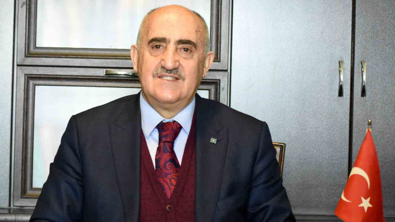 "Bağımsızlık meşalemiz Erzurum’da yakıldı"