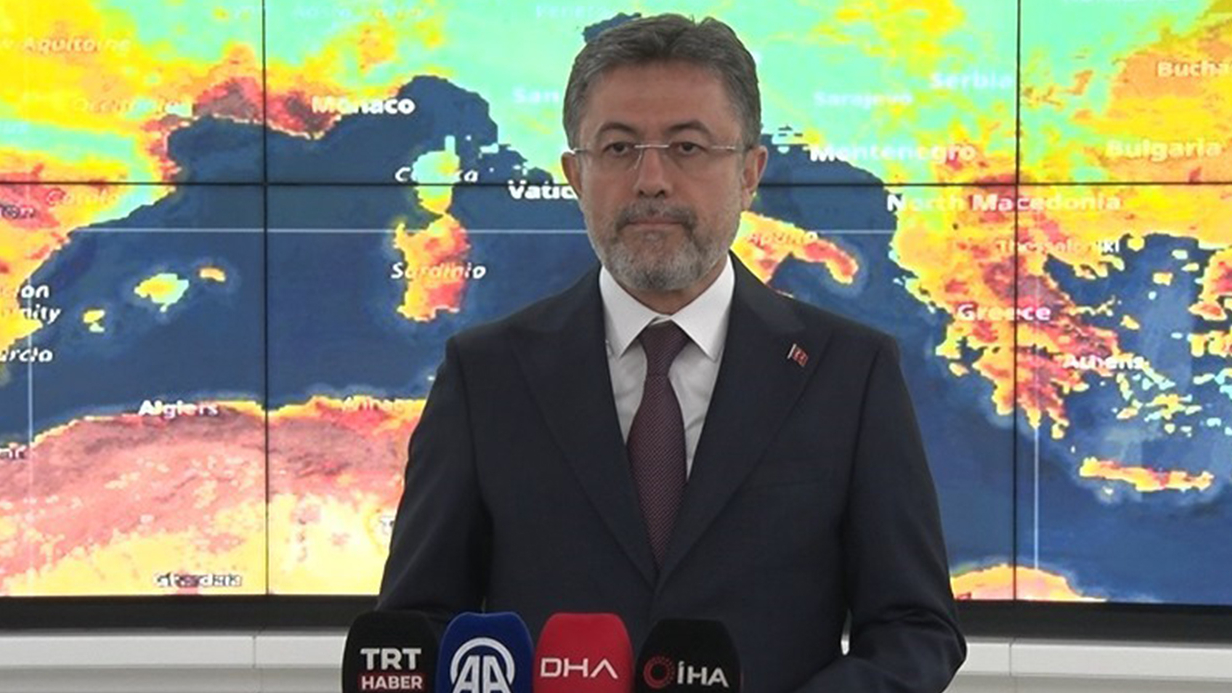 Bakan Yumaklı: "Bursa Kestel ve Kahramanmaraş Onikişubat yangınlarını büyük ölçüde kontrol altına alındı