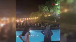 Asırlık çınar ağacının kopan dalı 4 kişiyi yaraladı