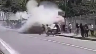 Ekvador'da ralli aracı kalabalığın arasında daldı: 2 ölü, 18 yaralı