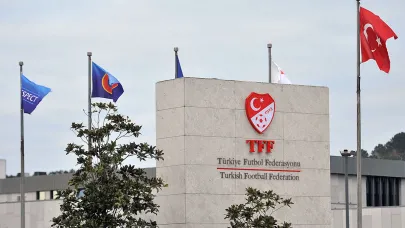 Fenerbahçe, Beşiktaş ve Başakşehir’in Süper Lig maçları ertelendi