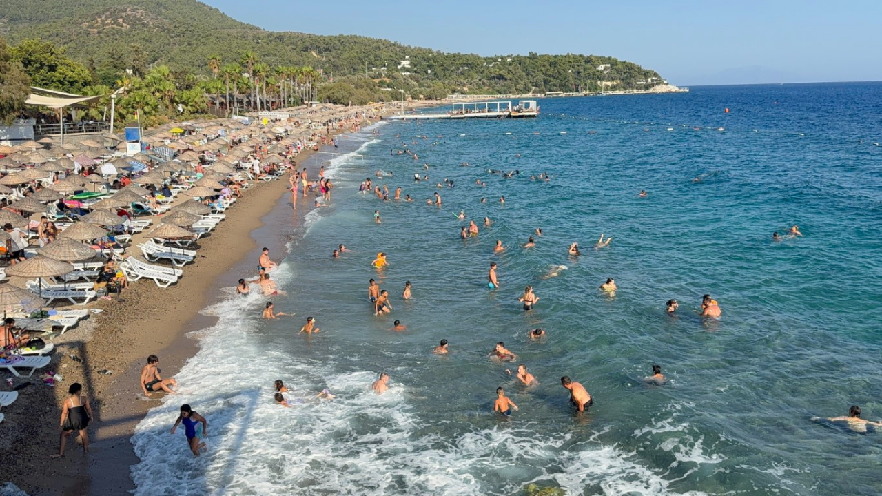 Bodrum’da adım atacak yer kalmadı, nüfus 800 bine ulaştı