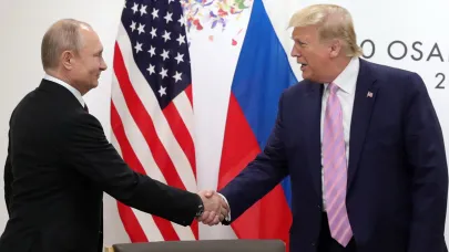 Rusya: 'Putin ile Trump arasında bir görüşme yapılması konusunda anlaşmaya varıldı'