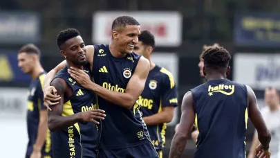 Fenerbahçe, Feyenoord maçı hazırlıklarını sürdürdü