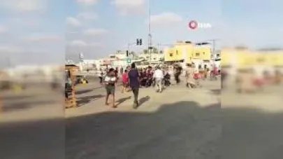 İsrail destekli çeteler, Gazze Şeridi’ne insani yardım getiren tırları yağmalamaya devam ediyor