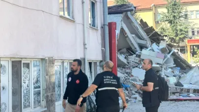 Bakan Kurum, Sındırgı depremine ilişkin hasar tespit verilerini açıkladı