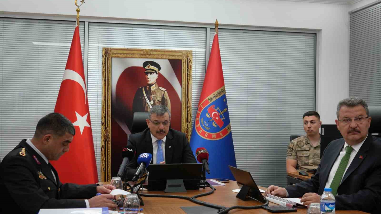 Vali Çiftçi’den vatandaşlara, "Ormanlarımıza sahip çıkalım" çağrısı