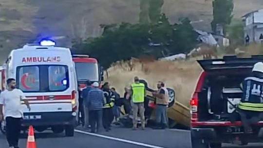 Erzurum’da otomobil takla attı: 1 ölü, 1 yaralı