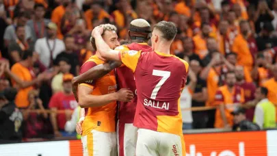 Galatasaray 2’de 2 ile başladı
