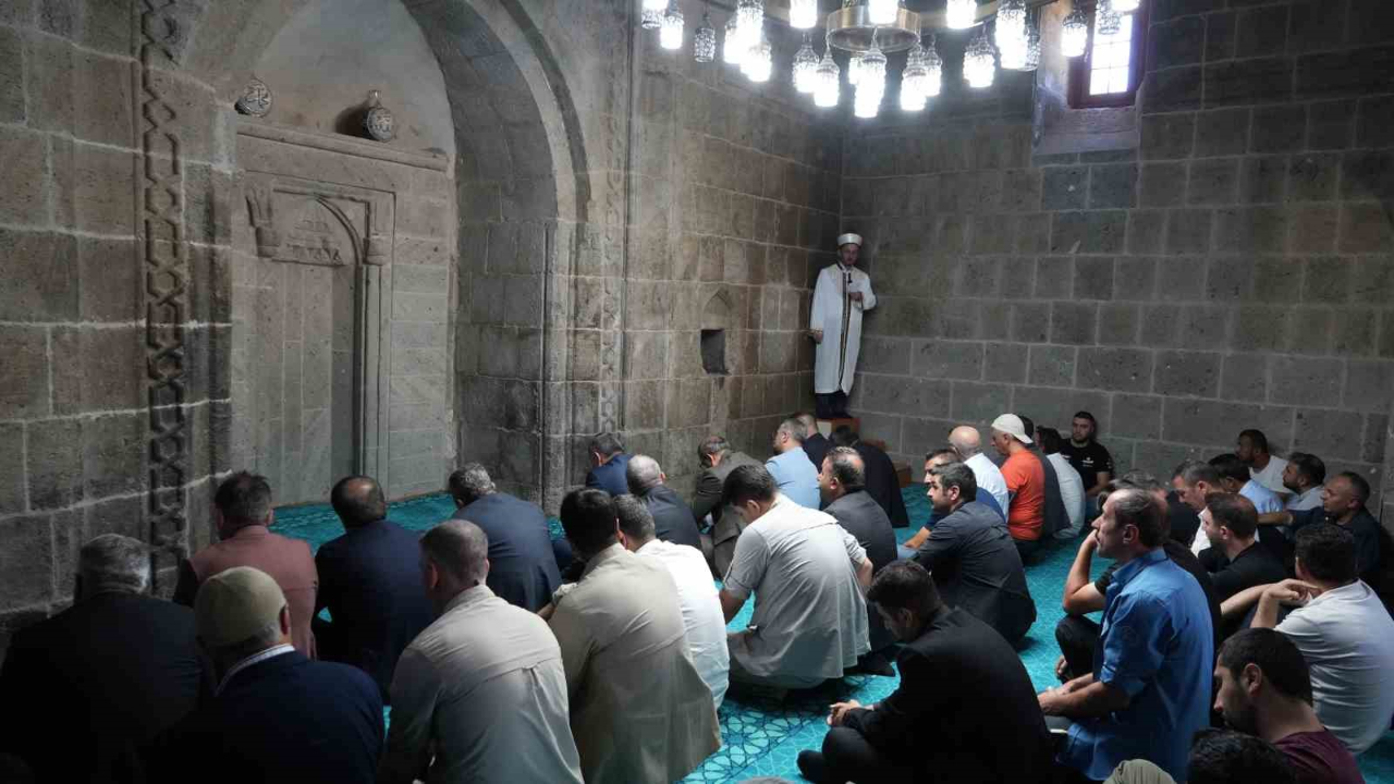 Erzurum Kale Mescit ’inde bir ilk