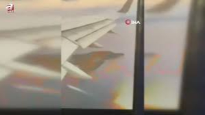 Yolcu uçağının motoru kalkıştan sonra alev aldı