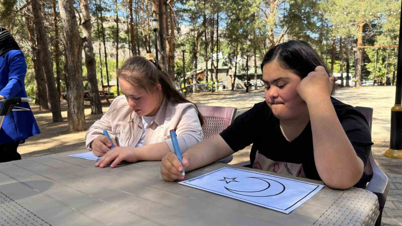 MHP Erzurum il başkanlığından anlamlı etkinlik