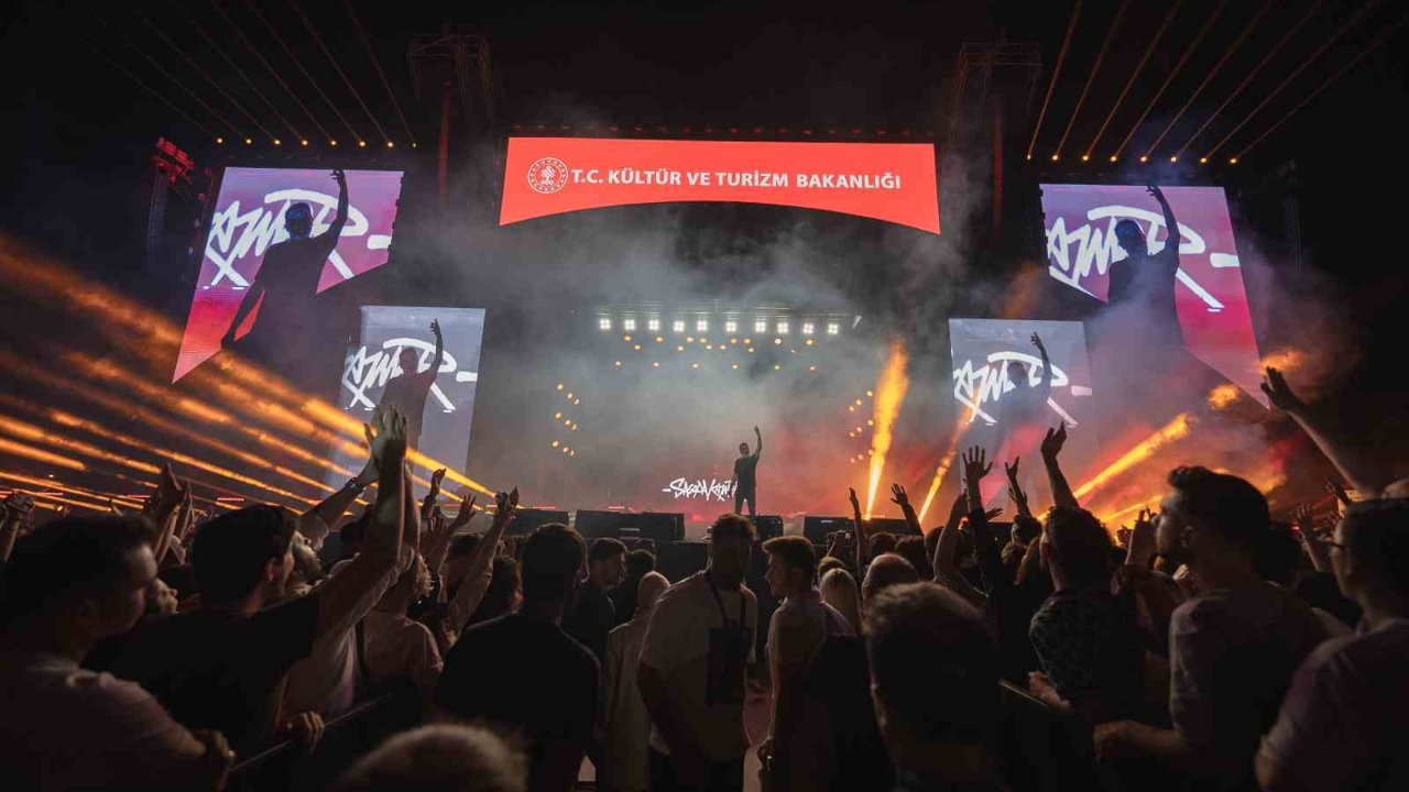 Sagopa Kajmer’den Erzurum’da unutulmaz performans