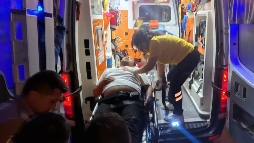 Sevgilisinin kardeşi tarafından bıçaklanan şahıs ağır yaralandı