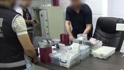 Kapalıçarşı’da kaçak pırlanta operasyonunda gözaltına alınan 30 şüpheli tutuklandı