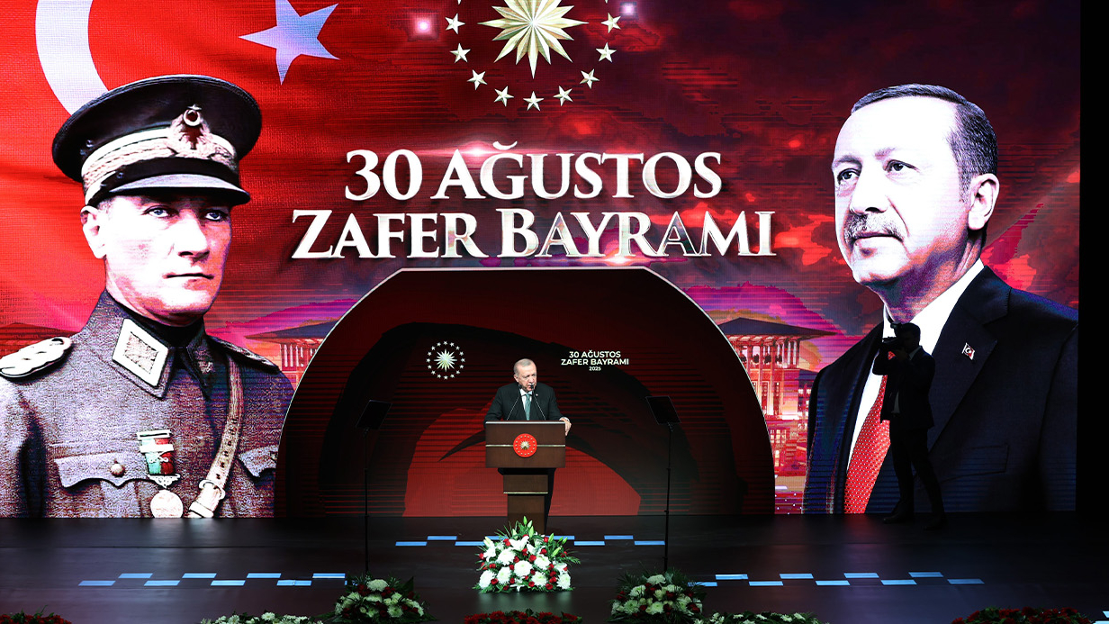 Cumhurbaşkanı Erdoğan: "Tüm gayemiz, ecdattan tevarüs ettiğimiz emsalsiz mirası daha da zenginleştirip gelecek kuşaklara aktarmak"