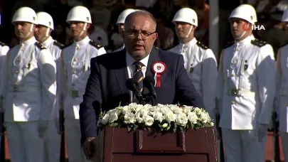 MSÜ Harp Okulları Diploma Alma ve Sancak Devir Teslim Töreni