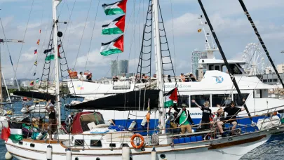 Sumud Filosu'na bağlı gemiler Gazze'ye insani yardım ulaştırmak için İspanya'dan yola çıktı