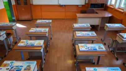 Ücretsiz Ders  Kitapları Sıralardaki Yerini Almaya Başladı