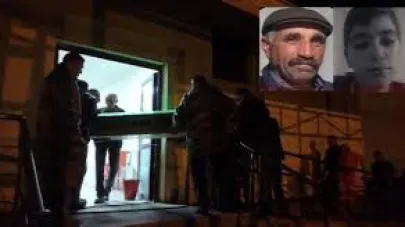Üzerlerine düşen yıldırım, baba ve oğlunu hayattan kopardı
