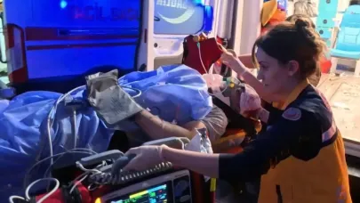 Komşusunu sonra annesi ile kardeşini ardından kendini vurdu