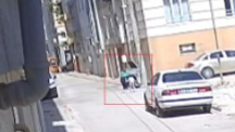 6 yaşındaki çocuk altın dolu kutuyu sokağa attı, bulan kadın kayıplara karıştı