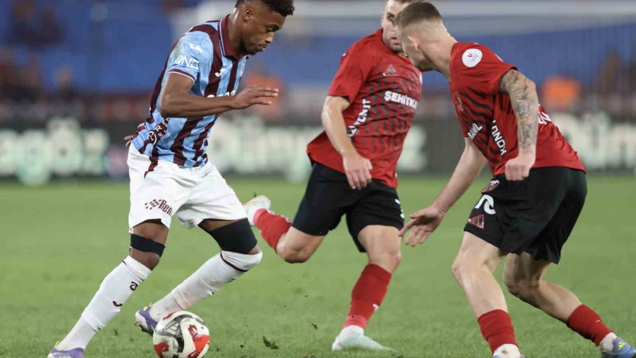Trendyol Süper Lig: Trabzonspor: 1 - Gaziantep FK: 1