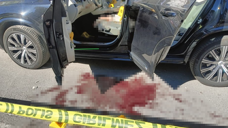 Üzerine şirket kurup borçlanmasına neden olan patronunu silahla yaraladı kulağını da ısırarak kopardı