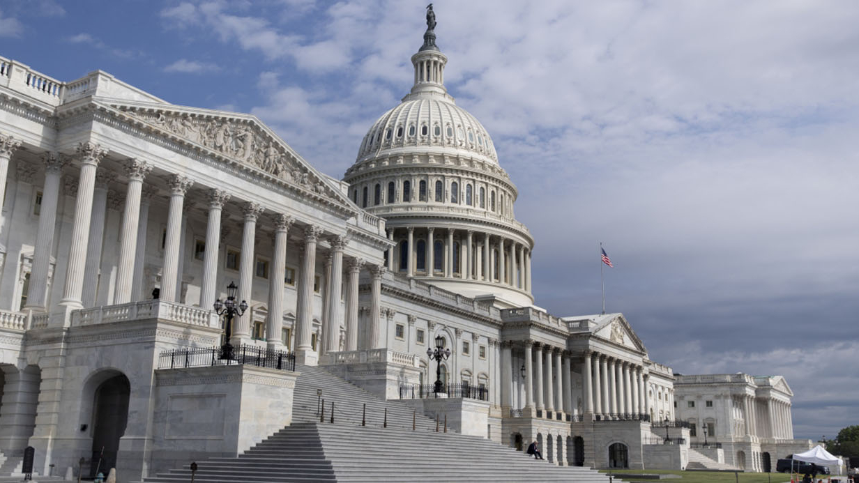 Bütçe krizi hükümetin kapanmasına neden oldu