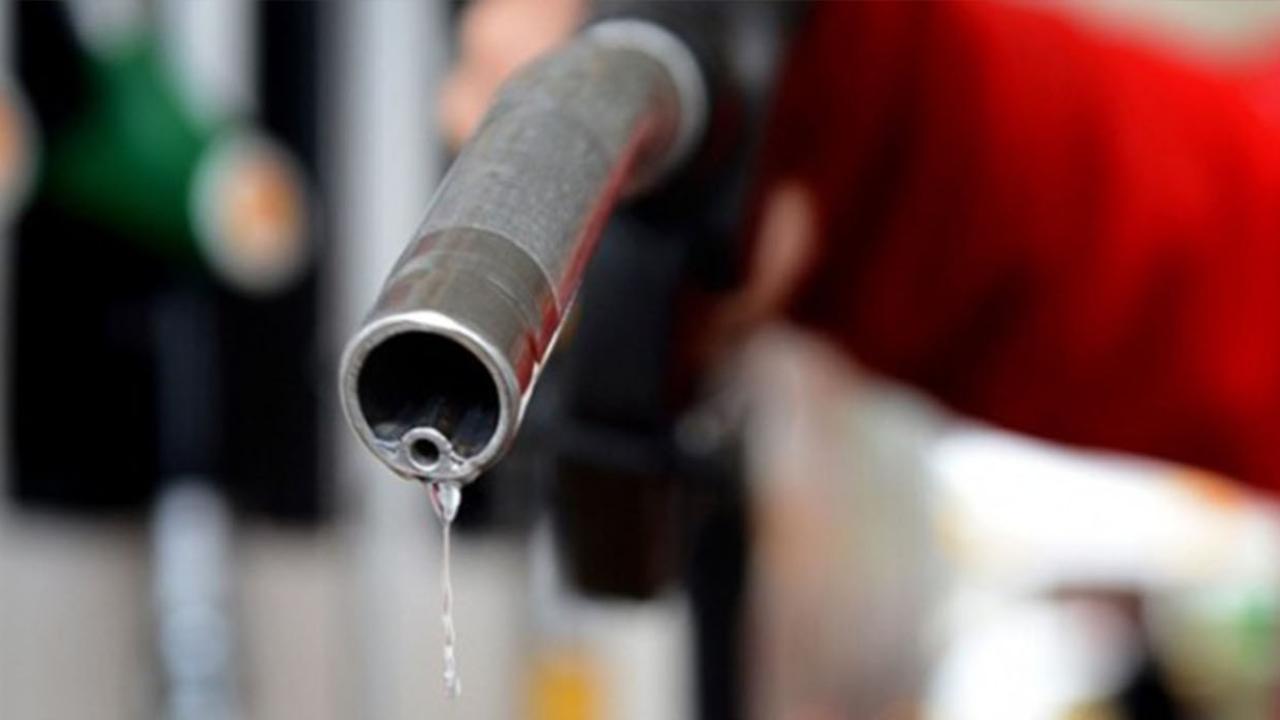 4 bin 100 tonluk akaryakıt hırsızlığına 3 tutuklama