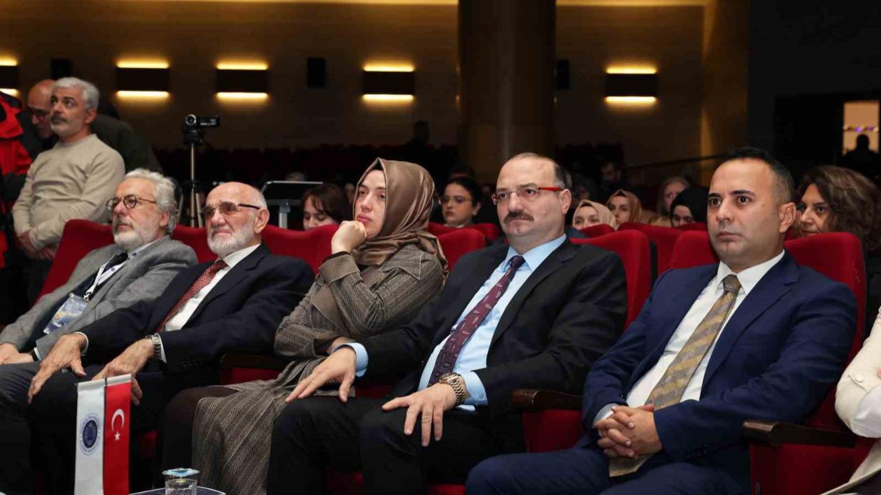 Atatürk Üniversitesi’nde &quot;Sanatta İslam, İslam’da Sanat Uluslararası Kongresi&quot;