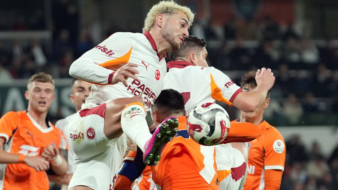 Başakşehir&#039;den 3 puanı 2 golle aldı