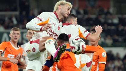 Başakşehir'den 3 puanı 2 golle aldı