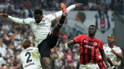 Beşiktaş Gençlerbirliği'ne mağlup oldu