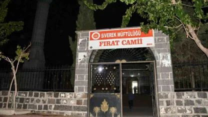 Cami bahçesinde gömülü yeni doğmuş bebek cesedi bulundu