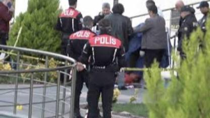 Çocuklar kavga edince babalar birbirine girdi: 1 ölü