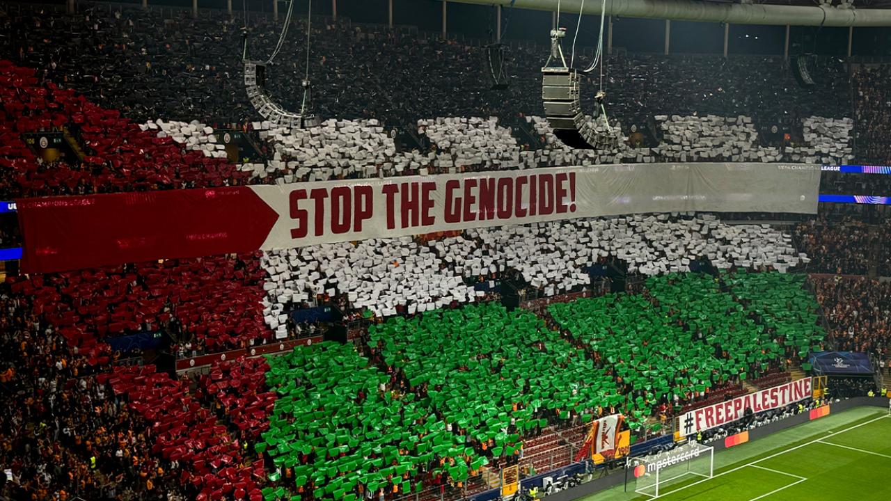 Galatasaray’dan Filistin koreografisi