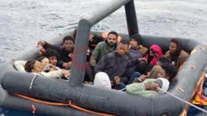 İzmir açıklarında 51 düzensiz göçmen yakalandı, 84 göçmen kurtarıldı