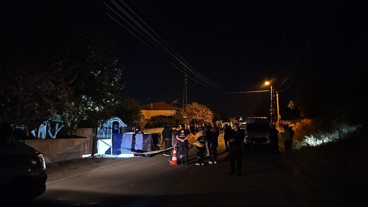 Karı koca cami çıkışında evlerinin önünde öldürüldü