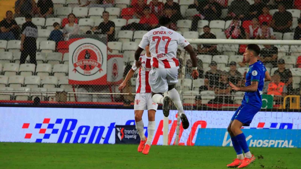 Trendyol Süper Lig: Antalyaspor: 2 - Çaykur Rizespor: 5