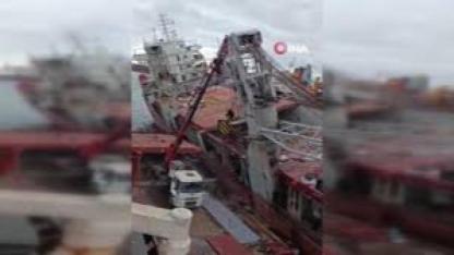 Tuzla’da bakıma alınan gemi yan yattı: 1 ölü