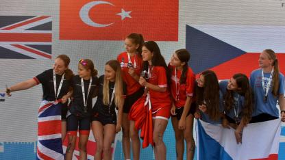 4. günde Milli sporculardan 39 madalya