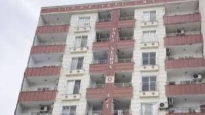 Anne, baba ve 5 yaşındaki çocukları silahla vurulmuş halde ölü bulundu